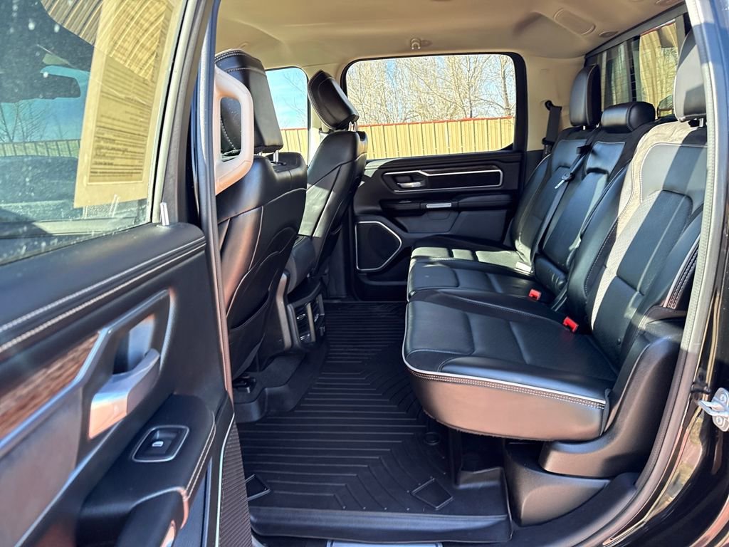 Used 2019 RAM 1500 Laramie image 18