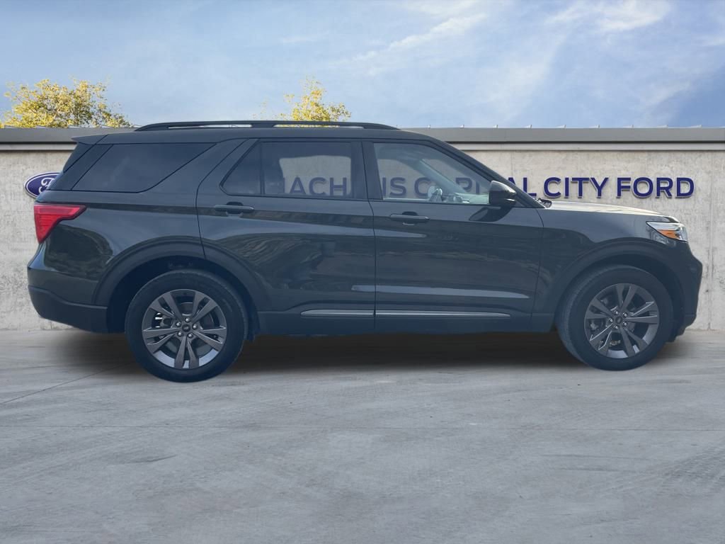 Certified 2024 Ford Explorer XLT w/ Equipment Group 202A image 6