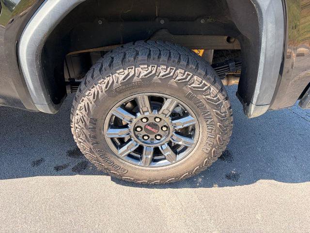 Used 2026 GMC Sierra 1500 AT4X AWD/4WD image 32