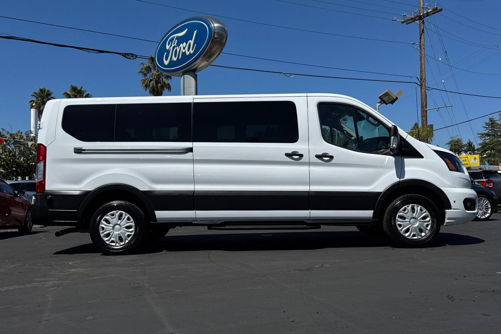 Certified 2024 Ford Transit 350 XLT RWD image 28