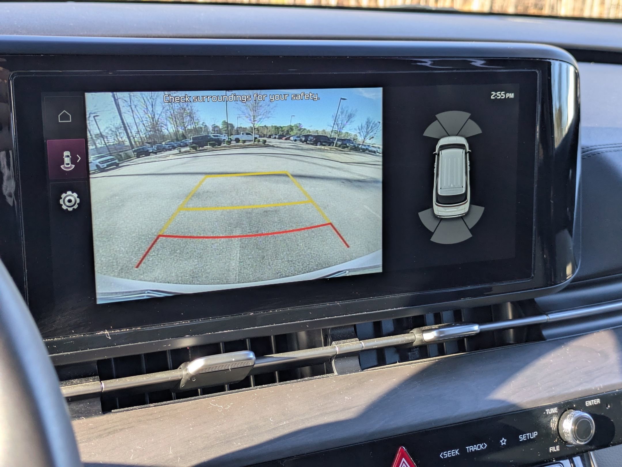 Used 2024 Kia Carnival EX image 20