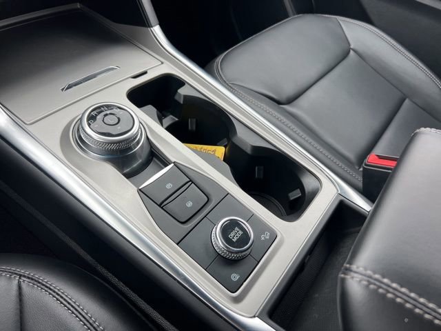 Certified 2023 Ford Explorer XLT w/ Equipment Group 202A image 17