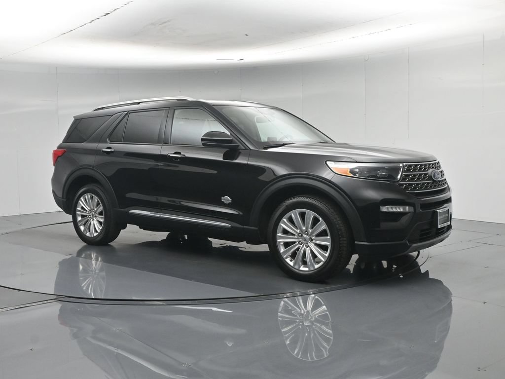 Certified 2023 Ford Explorer King Ranch w/ Technology Package AWD/4WD image 33