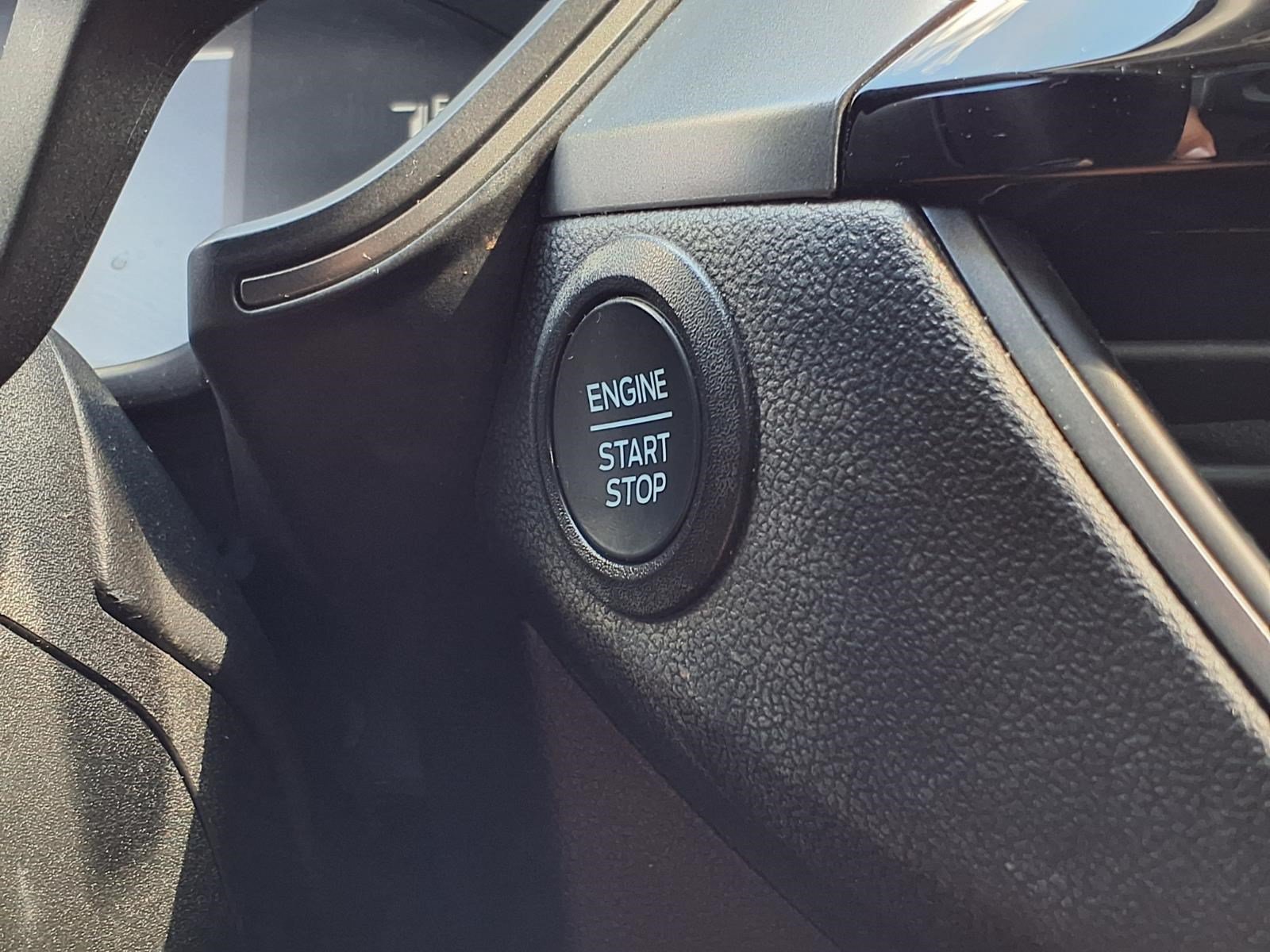 Certified 2023 Ford Escape Active FWD image 24