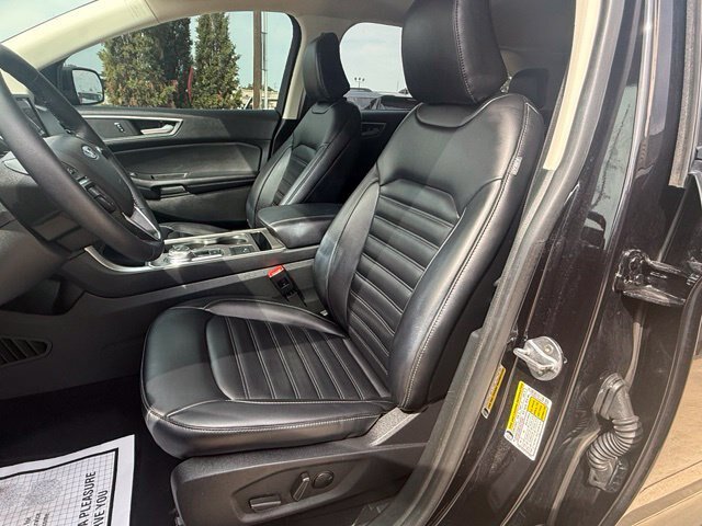 Certified 2024 Ford Edge SEL w/ Convenience Package AWD/4WD image 9