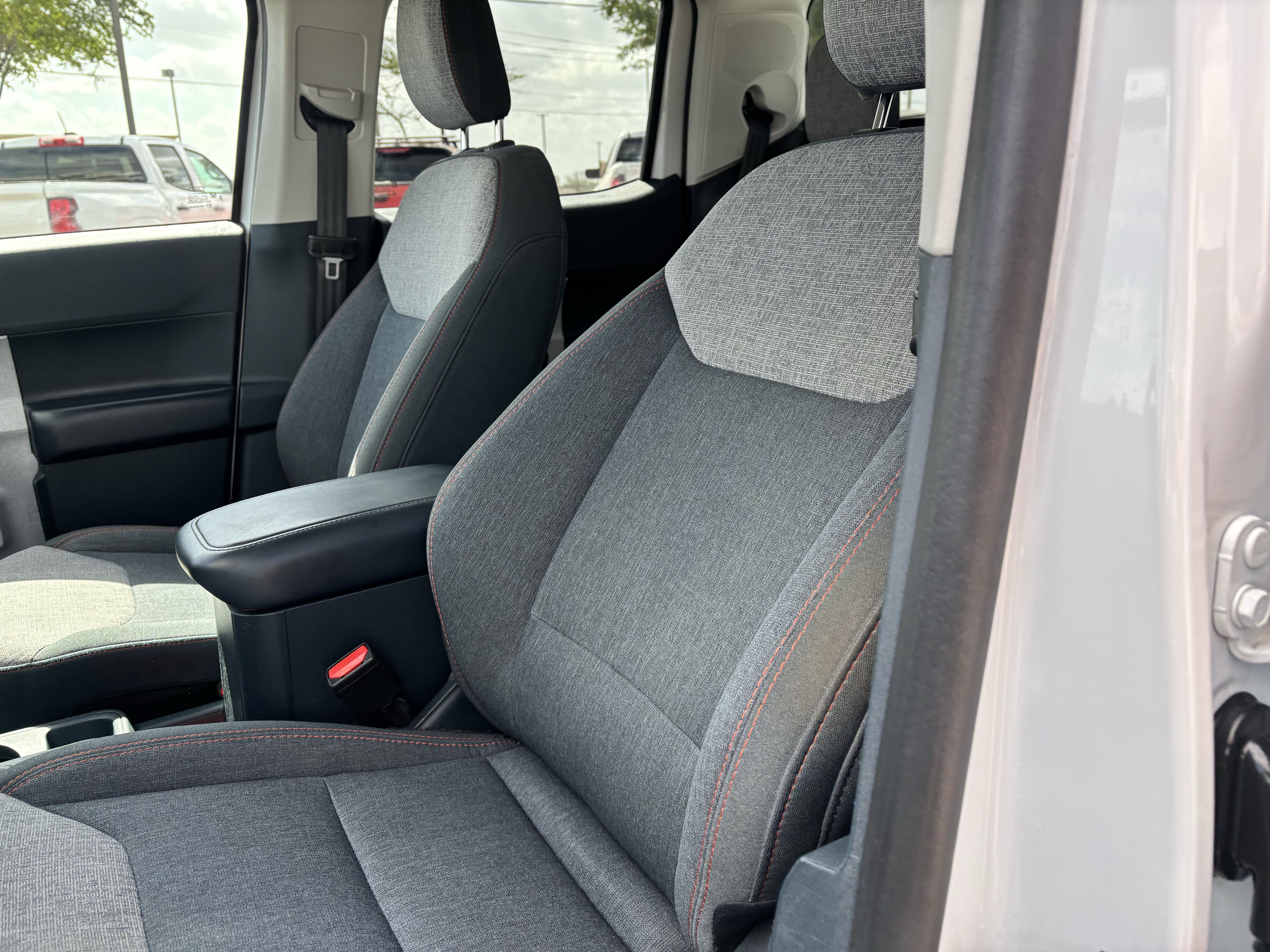 Certified 2024 Ford Maverick XLT FWD image 11
