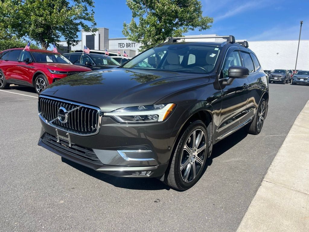 Used 2018 Volvo XC60 T6 Inscription w/ Luxury Seat Package AWD/4WD image 3