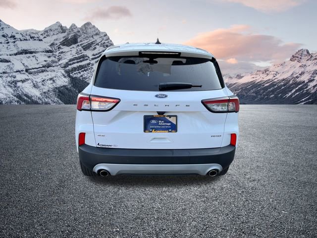 Certified 2022 Ford Escape SE image 4