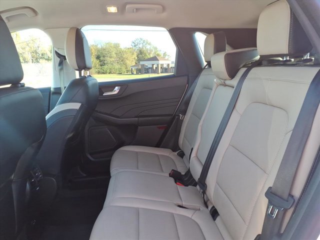 Certified 2022 Ford Escape SEL image 27