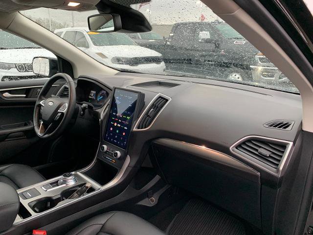 Certified 2022 Ford Edge SEL w/ Convenience Package image 18