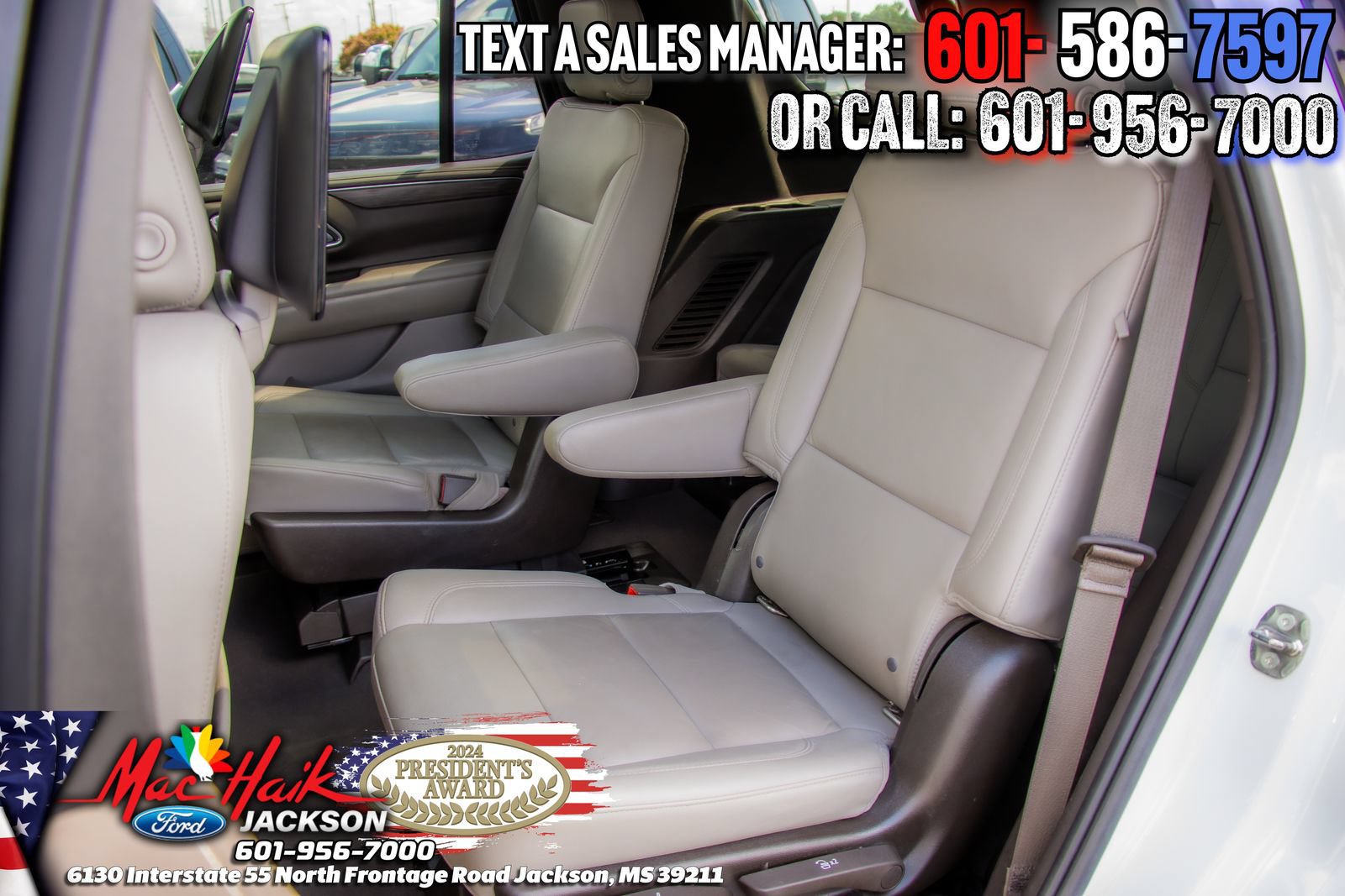 Used 2021 Chevrolet Tahoe Z71 w/ Luxury Package AWD/4WD image 8