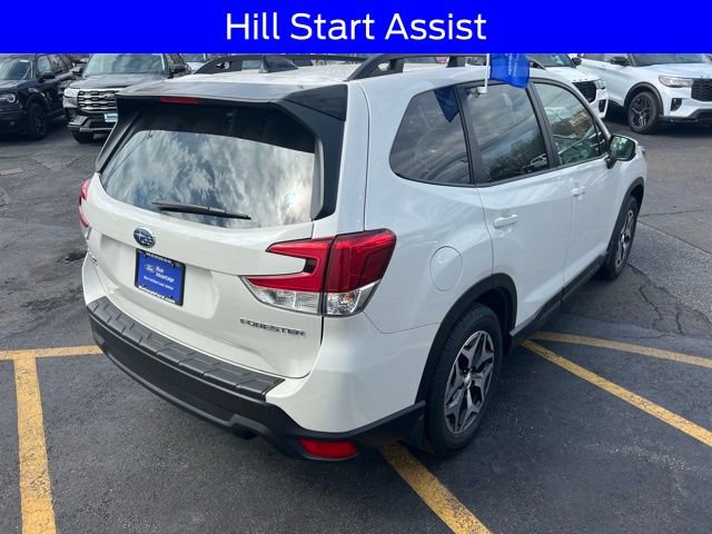 Used 2024 Subaru Forester Premium AWD/4WD image 9