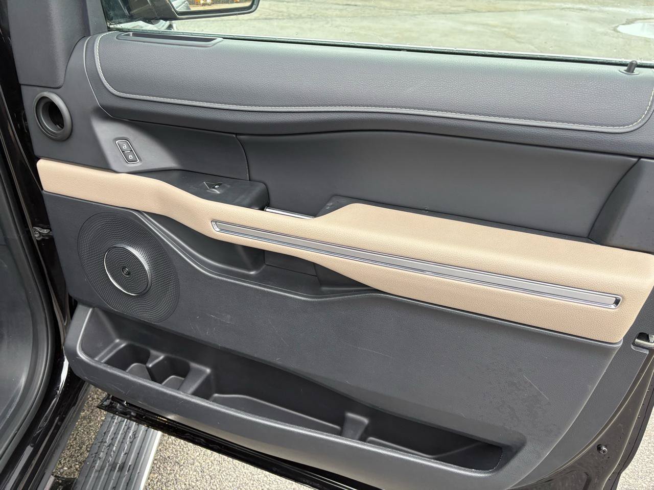 Certified 2024 Ford Expedition Limited AWD/4WD image 50