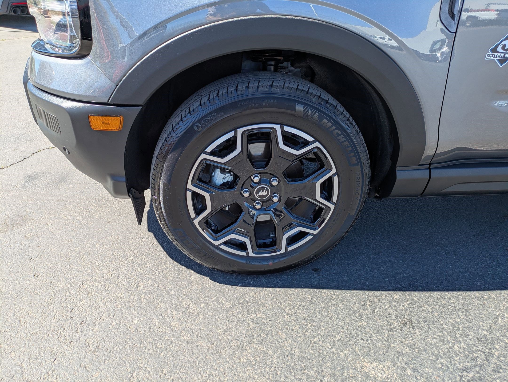 Certified 2025 Ford Bronco Sport Outer Banks w/ Outer Banks Tech Package+ AWD/4WD image 13