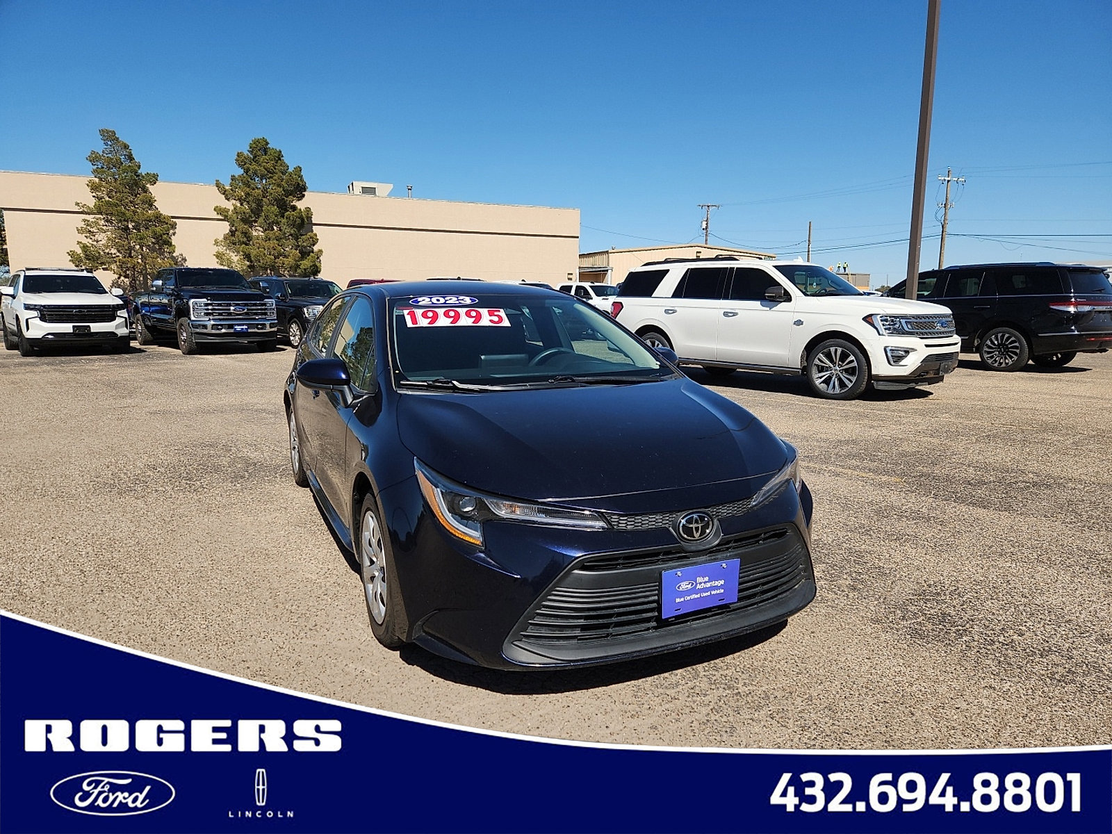 Used 2023 Toyota Corolla LE image 7
