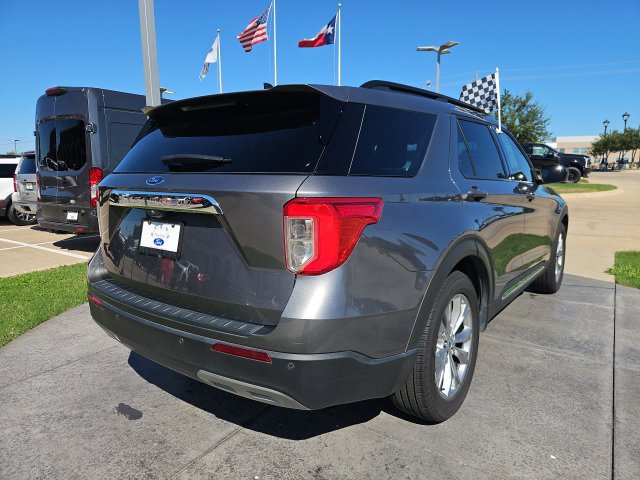 Certified 2021 Ford Explorer XLT w/ Equipment Group 202A RWD image 5