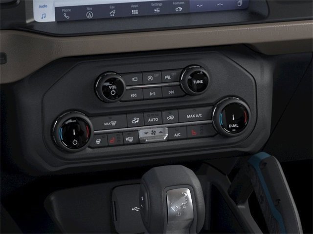 Certified 2022 Ford Bronco Wildtrak image 16