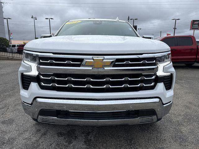 Used 2024 Chevrolet Silverado 1500 LTZ w/ LTZ Premium Package image 17