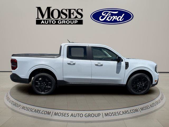 Certified 2025 Ford Maverick Lariat w/ Black Appearance Package AWD/4WD image 2
