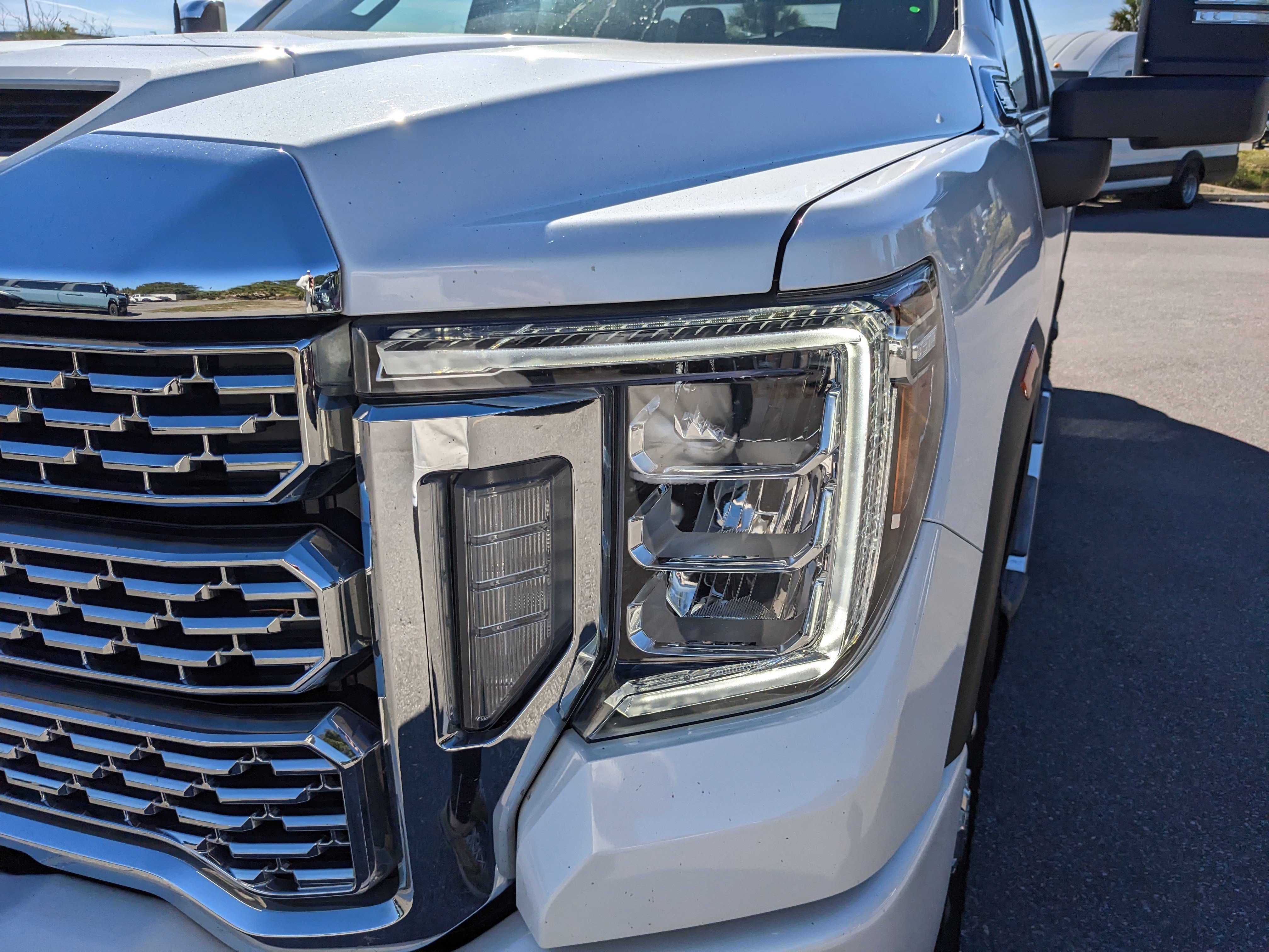 Used 2022 GMC Sierra 2500 Denali image 11