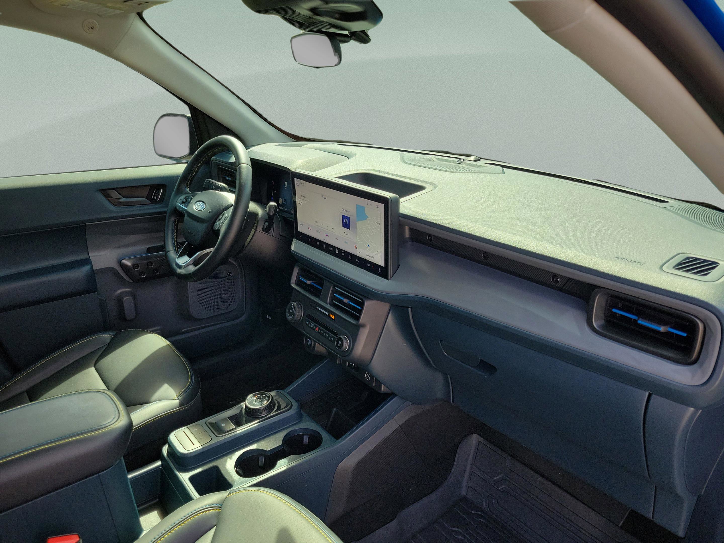 Certified 2025 Ford Maverick Lobo image 24