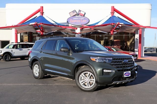 Certified 2022 Ford Explorer XLT w/ Equipment Group 202A