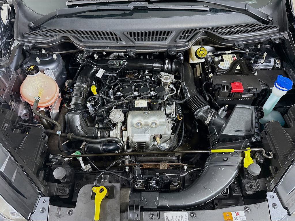 Certified 2021 Ford EcoSport S FWD image 27