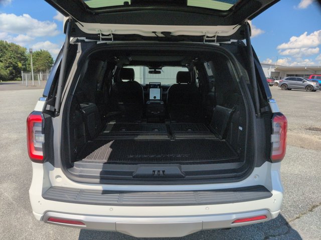 Certified 2023 Ford Expedition Platinum AWD/4WD image 34