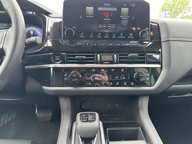 Used 2025 Nissan Pathfinder Platinum w/ Cargo Package FWD image 30