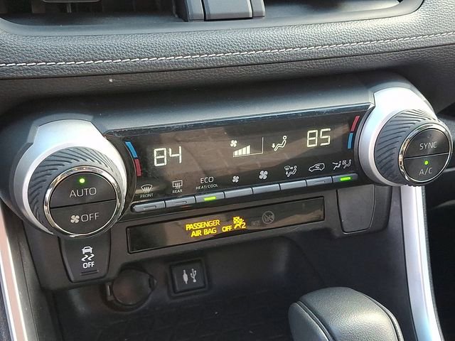 Used 2019 Toyota RAV4 XLE w/ All Weather Liner Package image 17