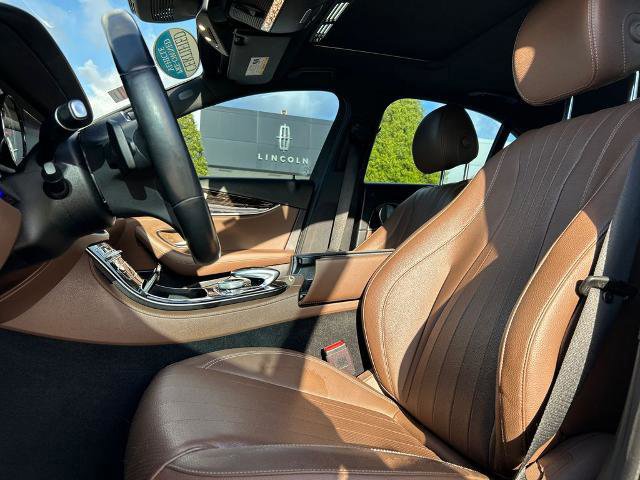 Used 2019 Mercedes-Benz E 300 image 13