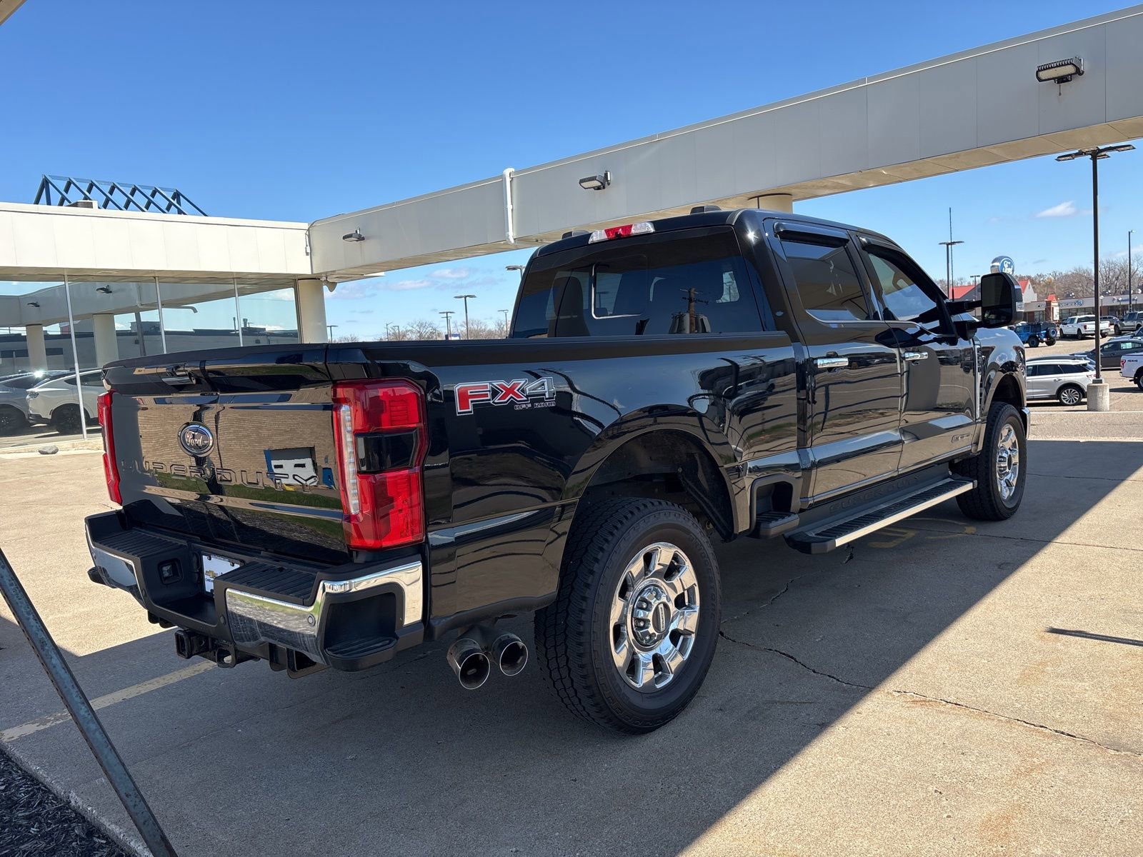 Certified 2023 Ford F250 Lariat w/ Chrome Package image 2