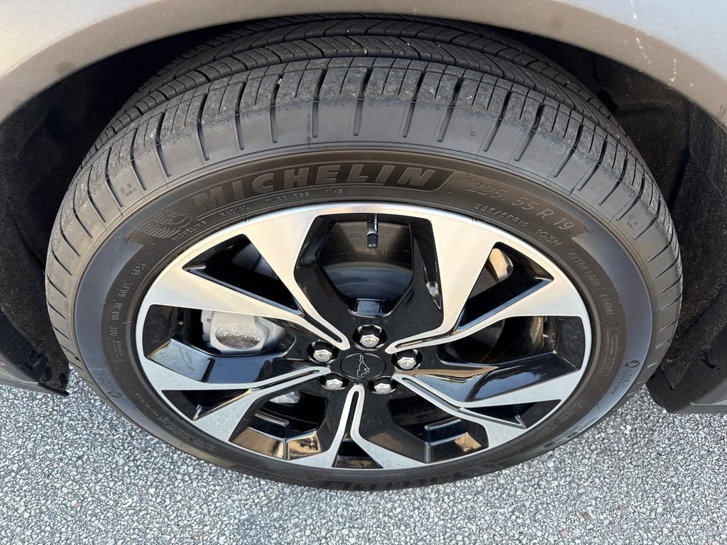 Certified 2025 Ford Mustang Mach-E Select w/ Comfort Package Lite image 12