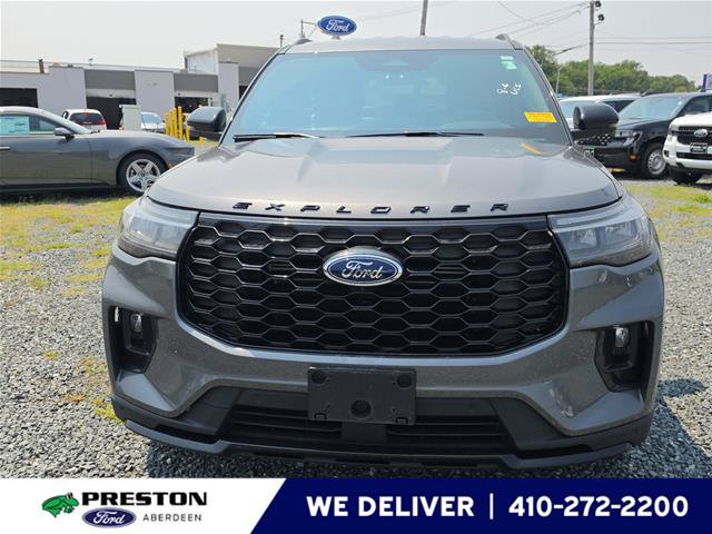 Certified 2025 Ford Explorer ST-Line w/ Premium Package AWD/4WD image 1