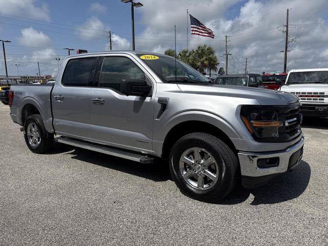 Certified 2024 Ford F150 XLT w/ Mobile Office Package AWD/4WD image 15