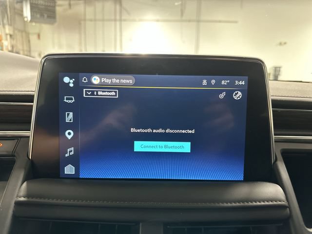 Used 2024 Chevrolet Tahoe High Country AWD/4WD image 32