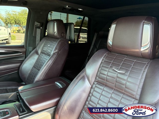 Used 2022 Cadillac Escalade Sport Platinum AWD/4WD image 16