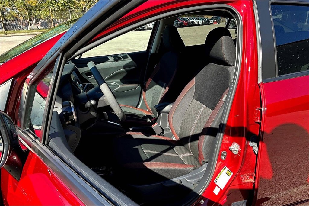 Used 2024 Nissan Versa SR w/ Trunk Package image 23