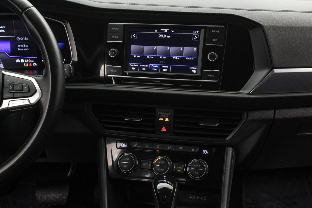 Used 2024 Volkswagen Jetta SE image 15