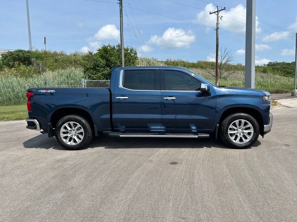 Used 2019 Chevrolet Silverado 1500 LTZ w/ LTZ Premium Package AWD/4WD image 6