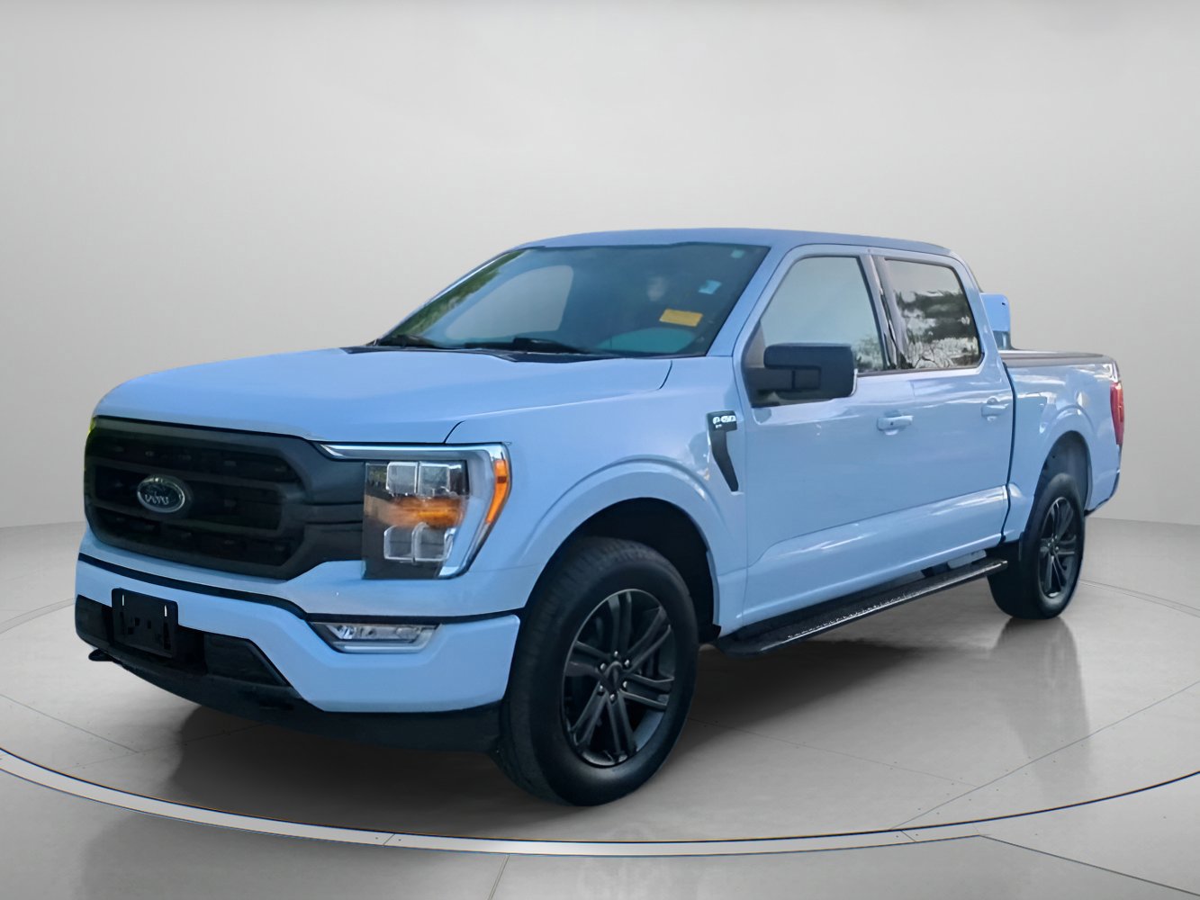 Certified 2022 Ford F150 XLT w/ Equipment Group 302A High image 4