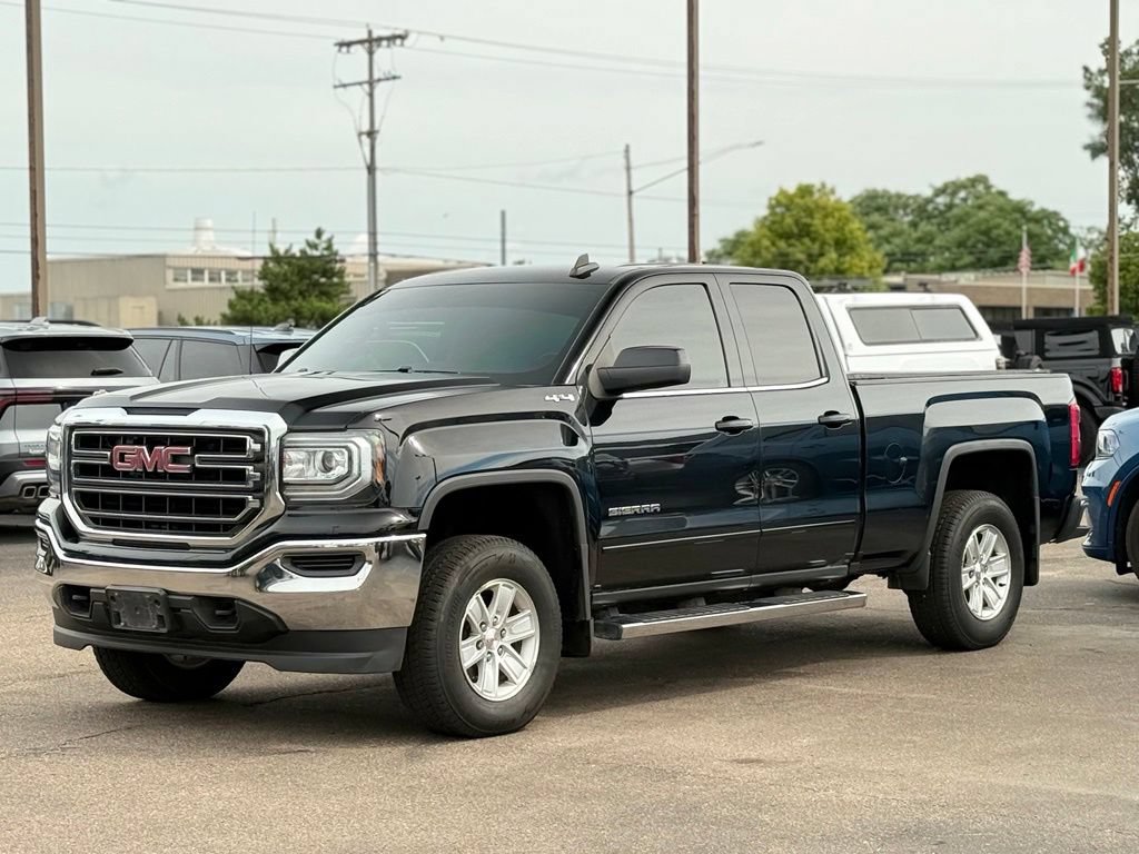Used 2017 GMC Sierra 1500 SLE AWD/4WD image 35
