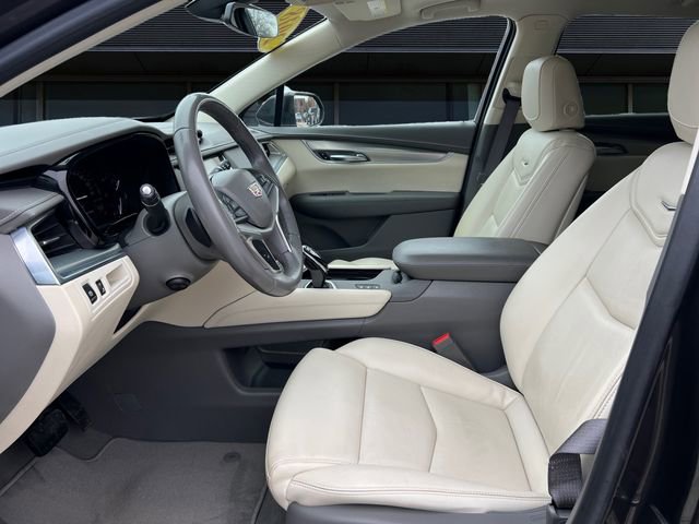 Used 2018 Cadillac XT5 Luxury image 9