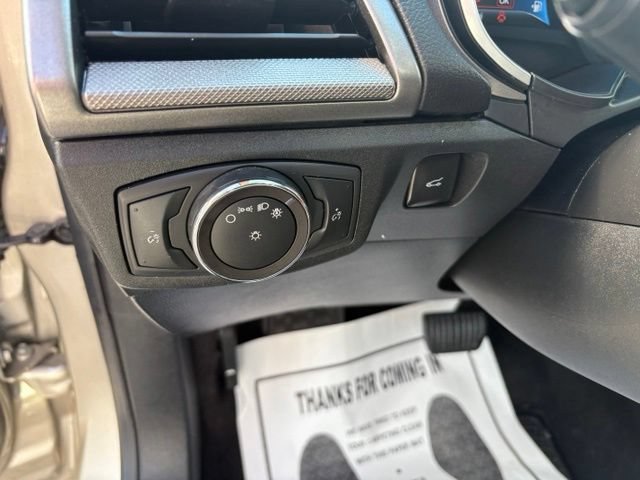 Certified 2019 Ford Fusion SE FWD image 18