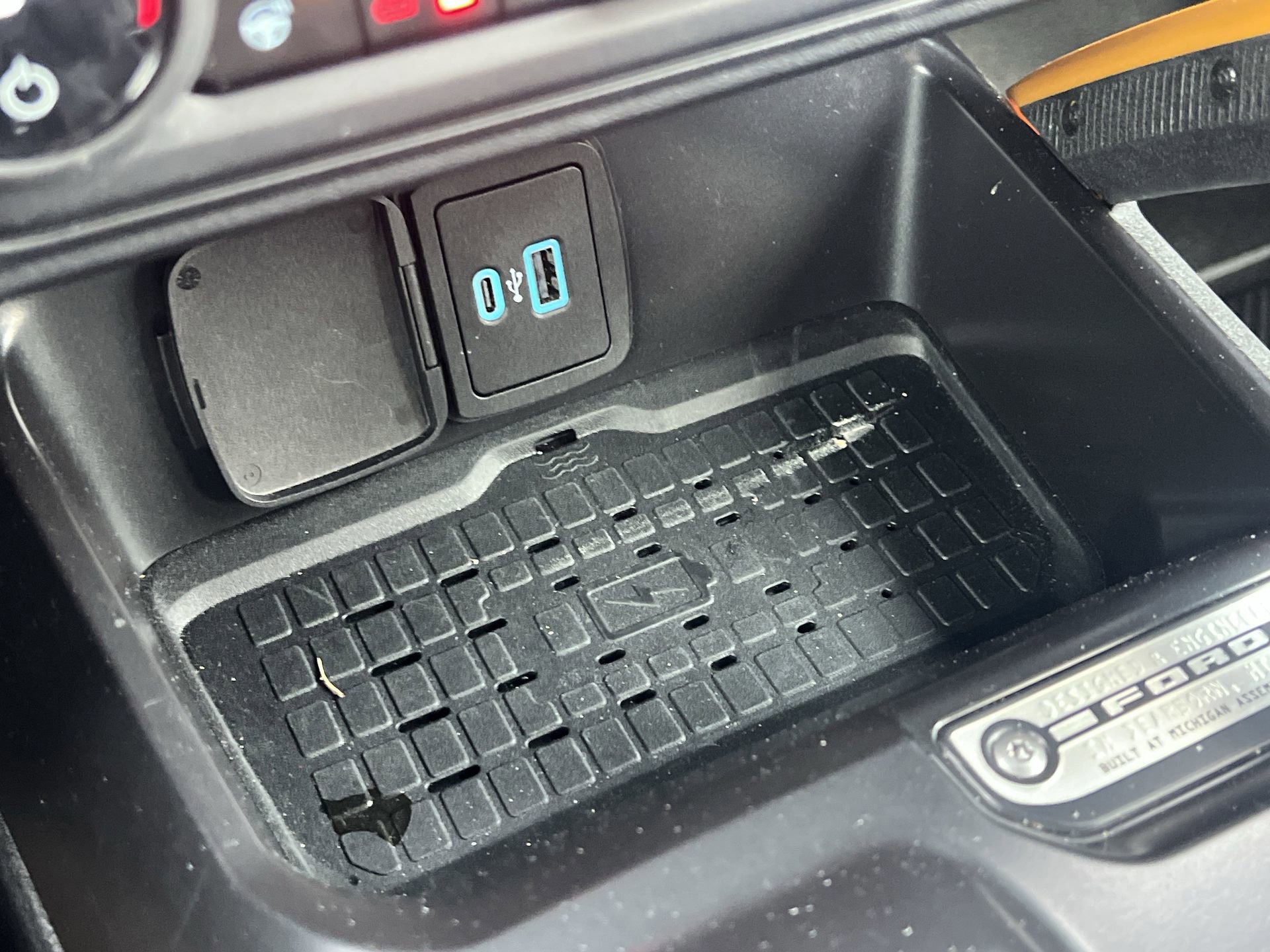 Certified 2024 Ford Bronco Badlands image 14