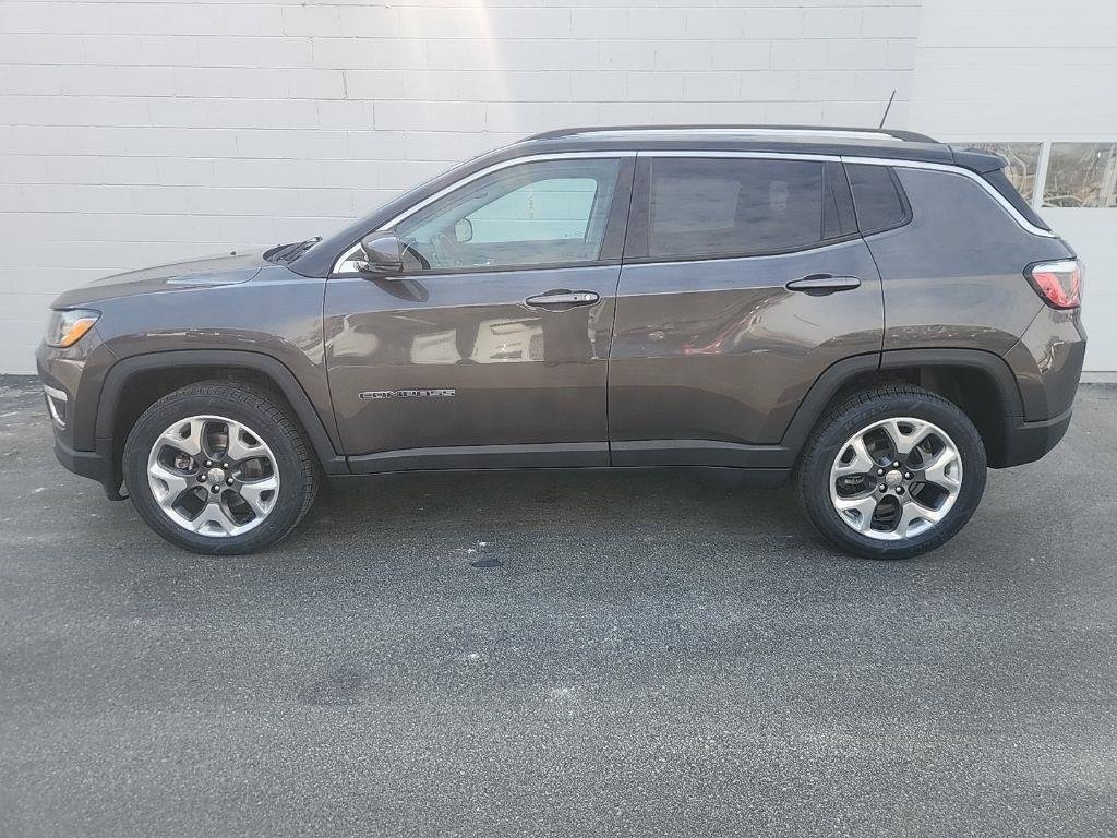 Used 2018 Jeep Compass Limited image 10