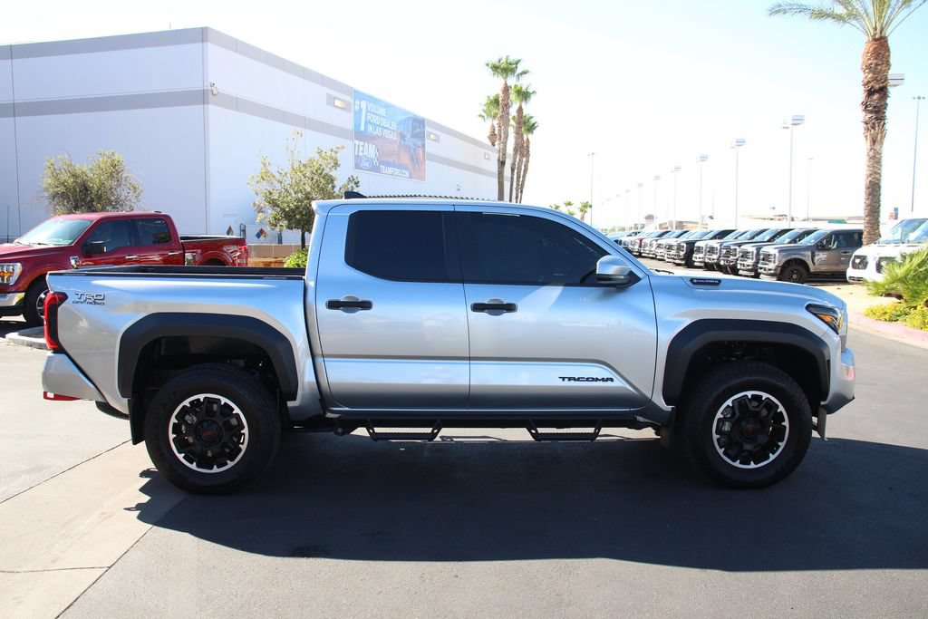 Used 2024 Toyota Tacoma TRD Off-Road AWD/4WD image 10