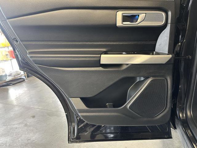 Certified 2021 Ford Explorer Limited w/ Hybrid Equipment Group 310A image 21