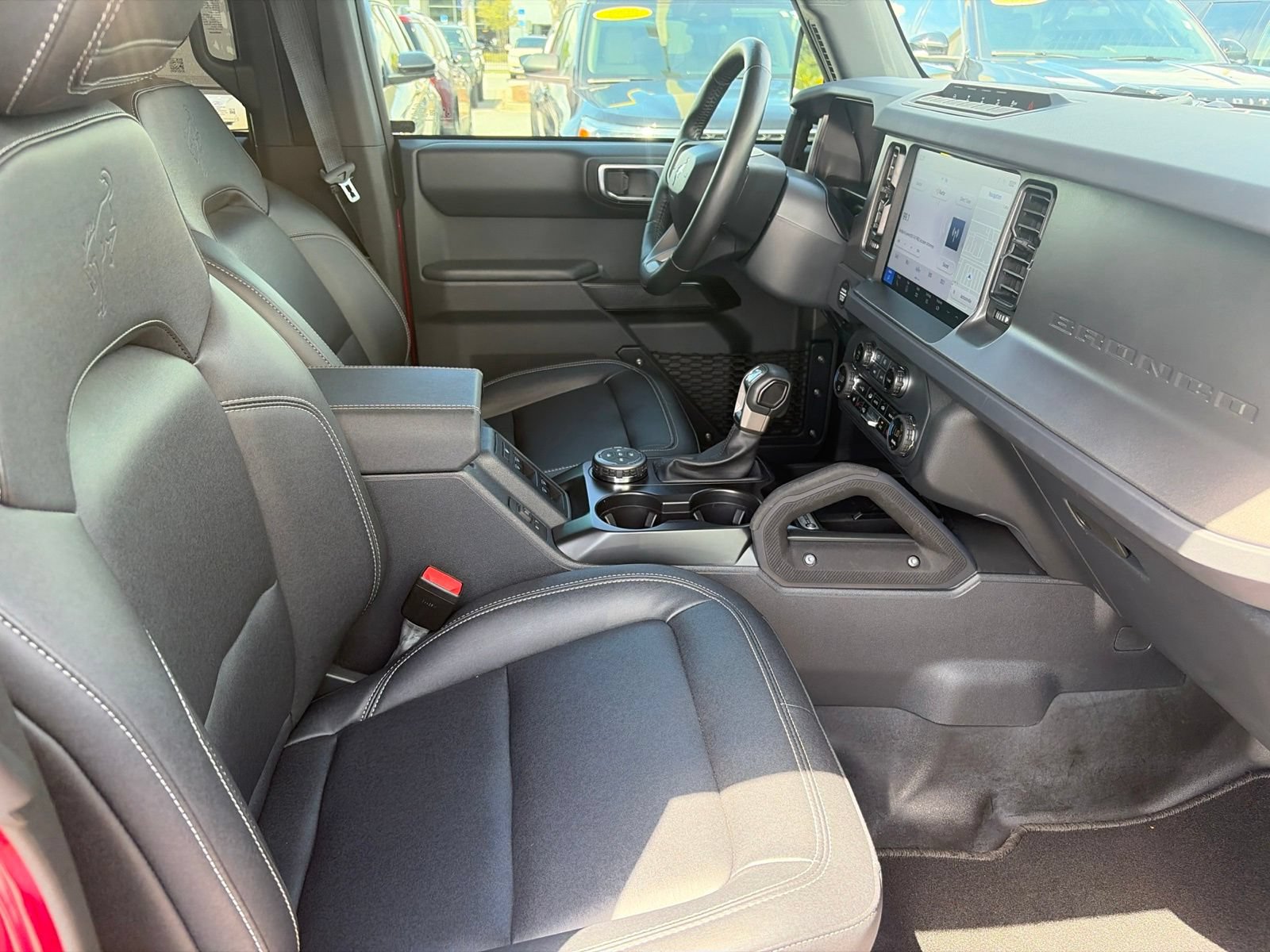 Certified 2025 Ford Bronco Badlands AWD/4WD image 19