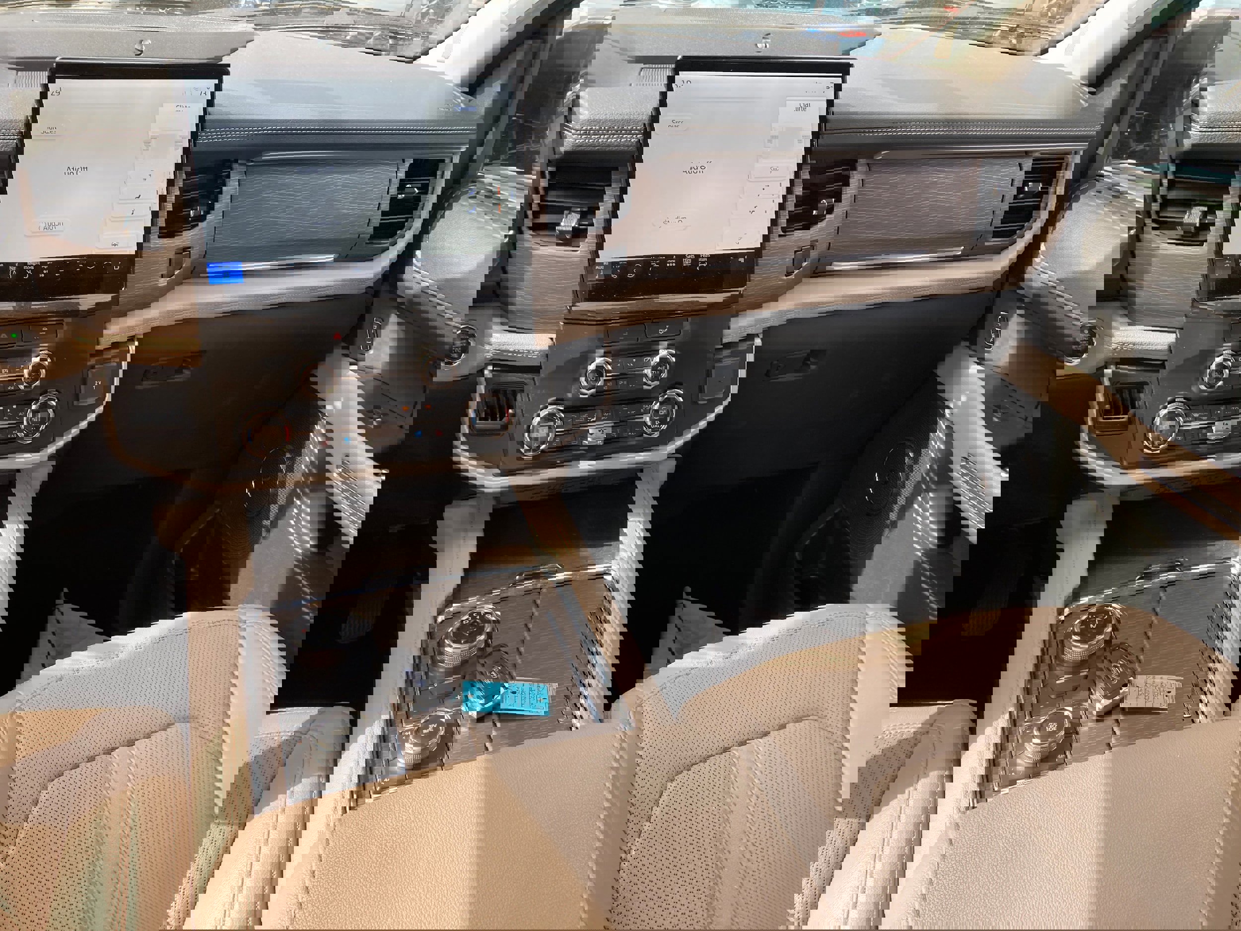 Certified 2022 Ford Expedition Max Limited image 12